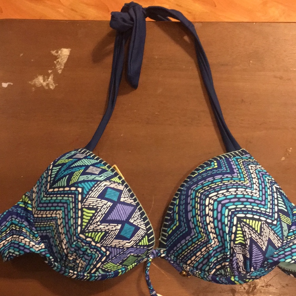 Swimsuit top